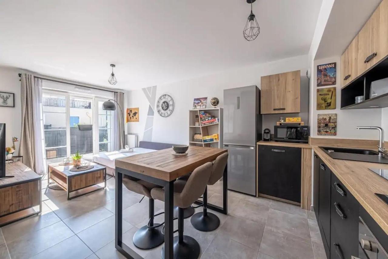 F2 Cozy Pour 4 Proche Disneyland - Fairytale Factory Villeneuve-Saint-Denis Esterno foto